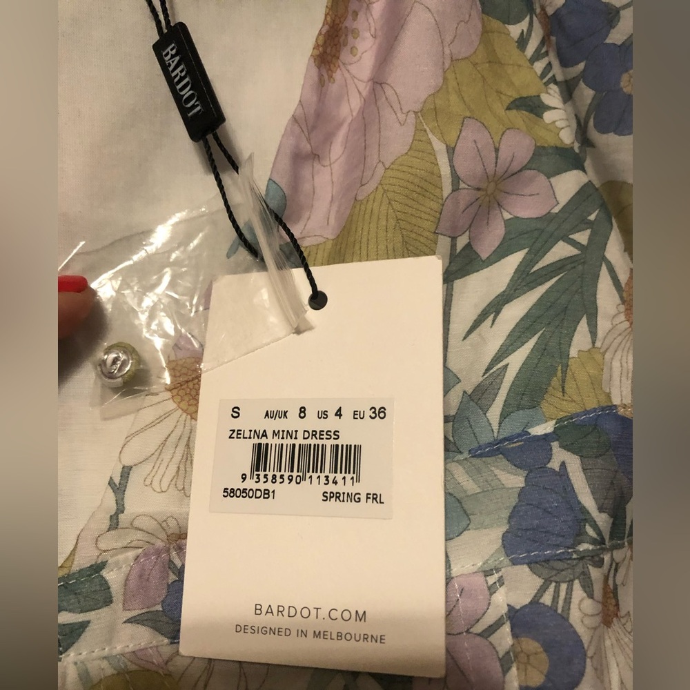 ✨🦋BNWT- BARDOT Zelina mini dress in spring floral- size US 4🌸🌼 - Picture 5 of 7